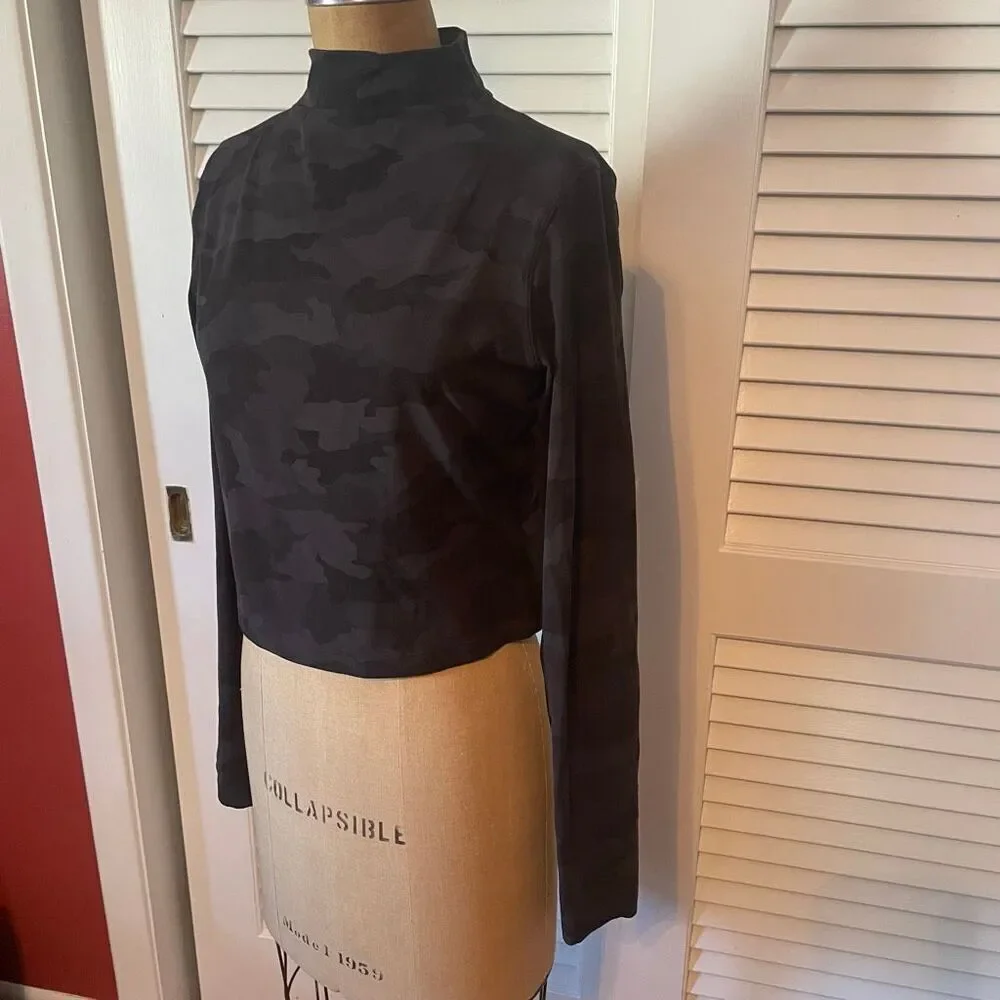LULULEMON | all aligned mock neck long sleeve nulu heritage 365 camo deep coal
